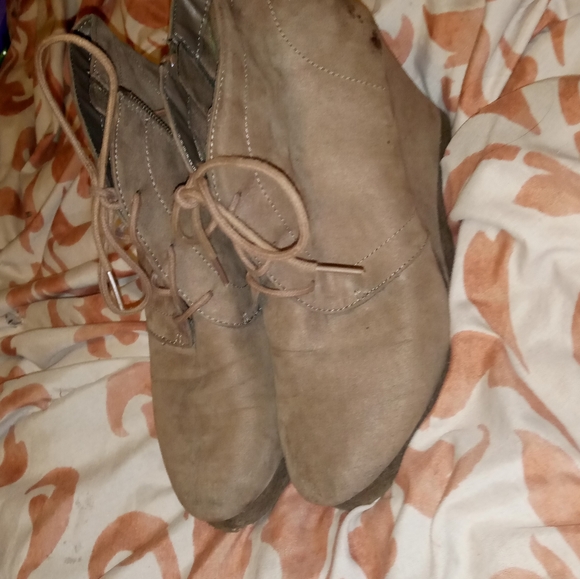 Merona booties - Picture 3 of 4